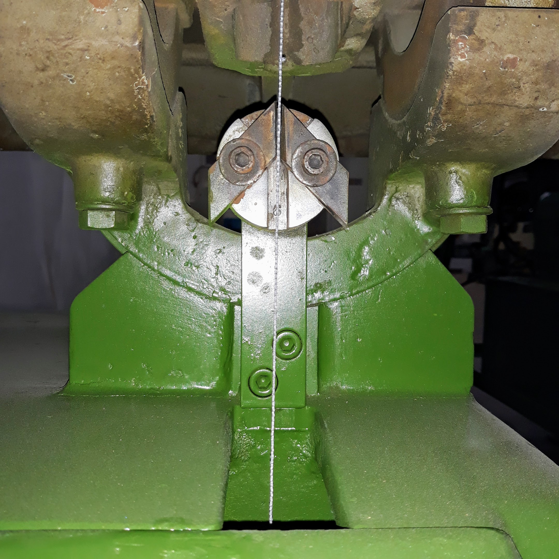 ELUS 400 BANDSAW (PRE-OWNED) (BS52U) - Image 2