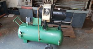 Hydrovane 2.2kw mounted on 200lt reservoir (C36U)USED