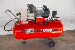 FINI AIR COMPRESSOR
