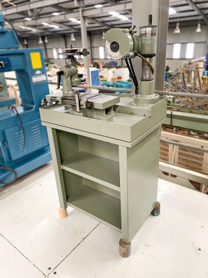 FIN VS300 FACE BLADE GRINDER (PRE-OWNED)