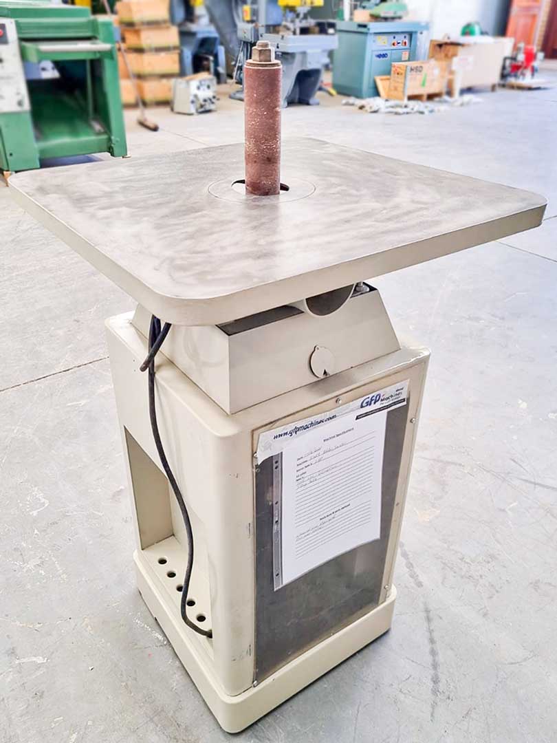 IWM BOBBIN SANDER (PRE-OWNED) (S120U) - Image 5