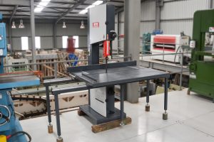 IWM Mj345 Set Bandsaw + Sliding Table (Demo) (Bs71u)