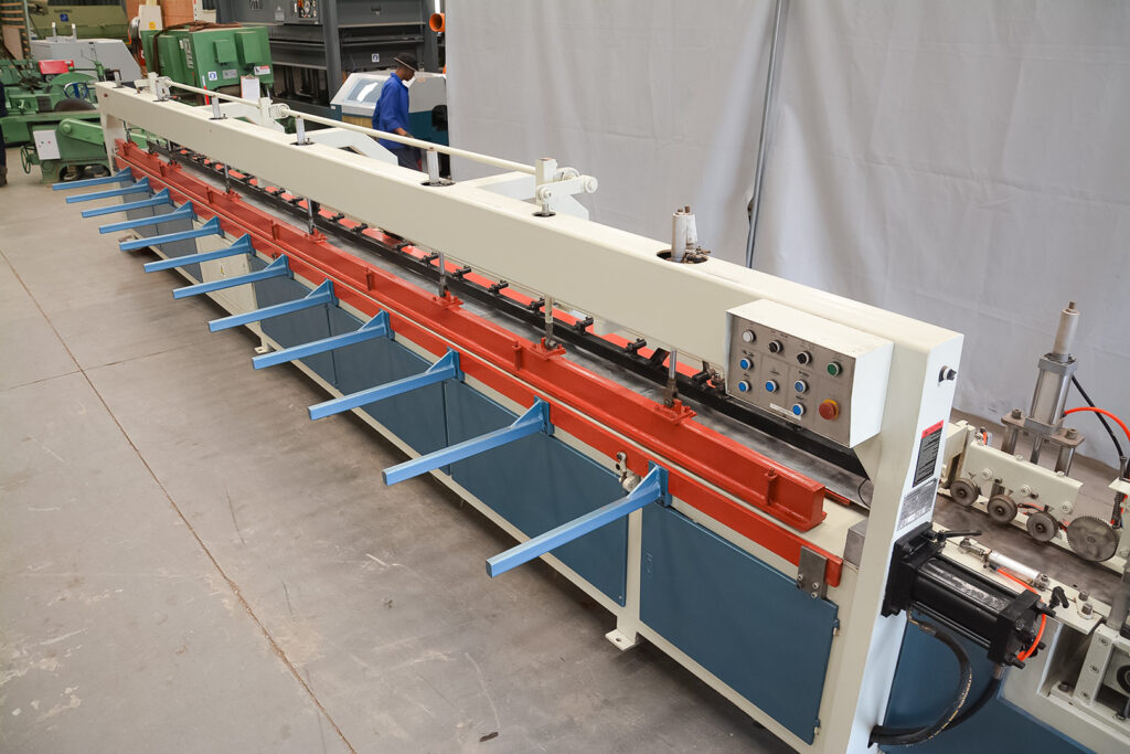 Finger Joint Lines | All You Need To Know | GFP Machines - GFP Woodwork ...