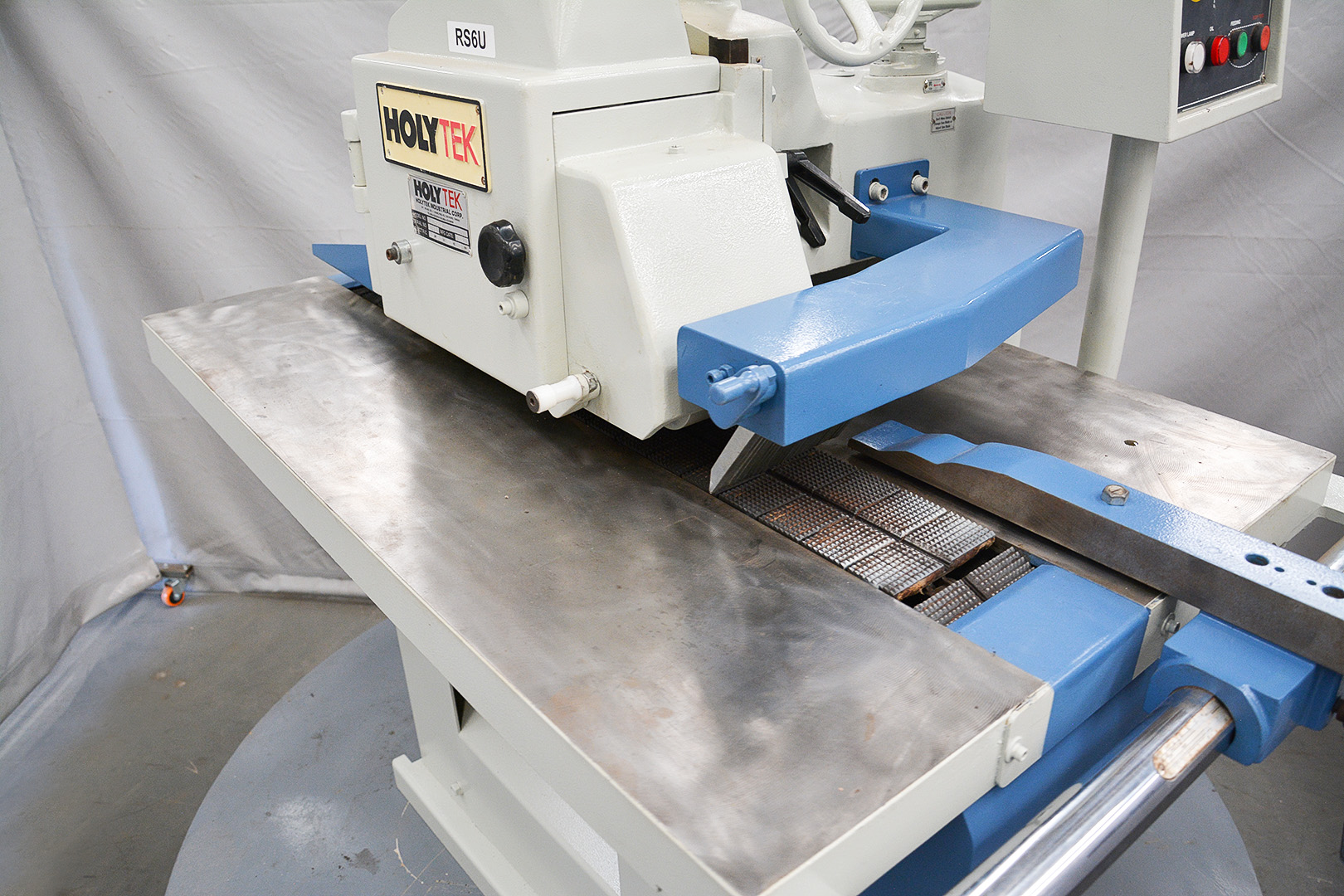 Holytek HR-303 Straight Line Production Rip Saw (Fully Serviced)(MR6N) - Image 7