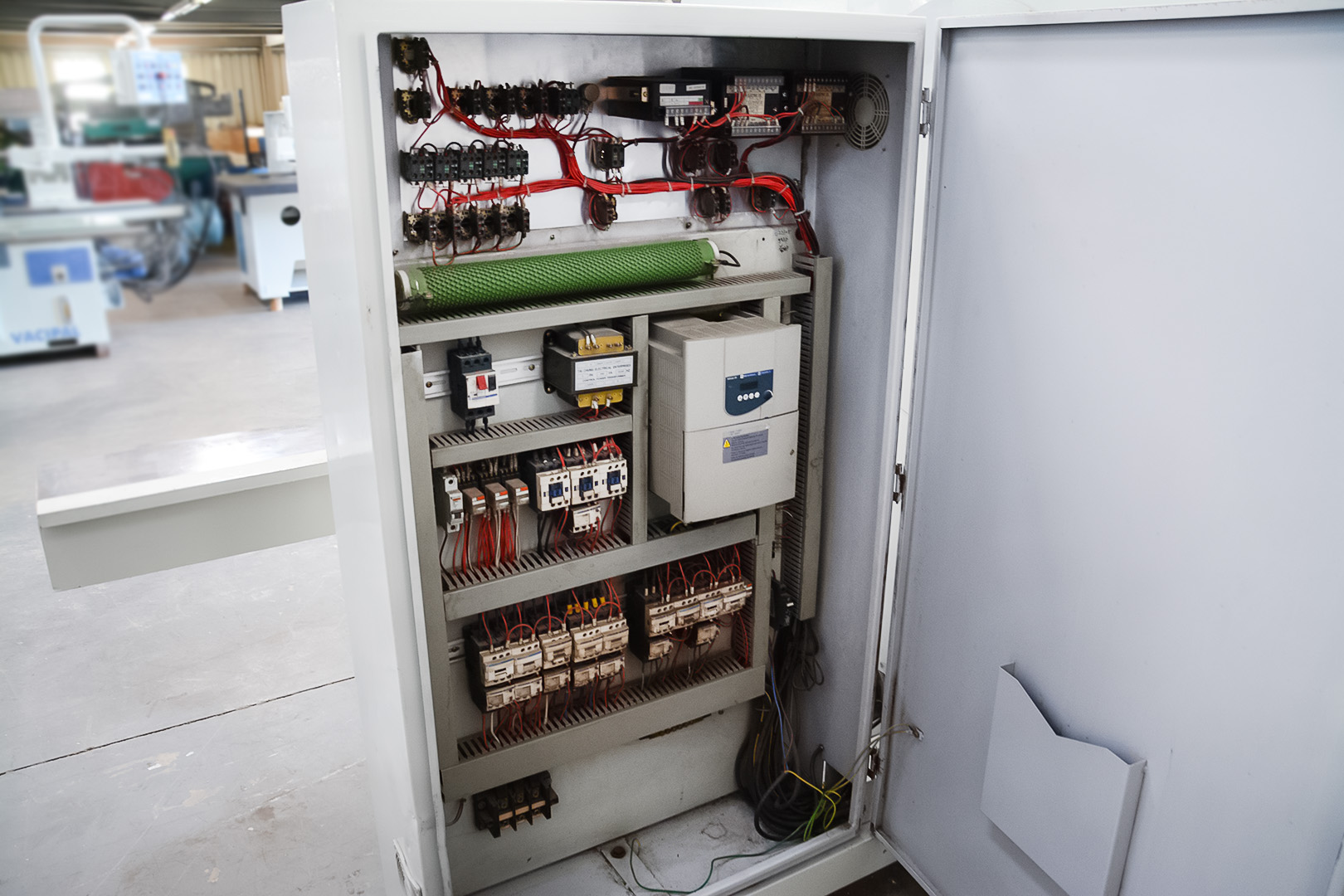 Leadermac LMC 523 Platinum – 5 Spindle Head Moulder (MO058U) - Image 32