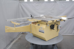 SCM LโInvinsible SI15F Table Saw (Fully Serviced) (RS026U)