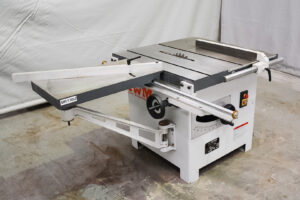 IWM Table Saw /Rip Saw (Fully Serviced) (MR130U)