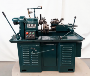 Lin Huan Steel Lathe With Boring Heads (Fully Serviced) (L36U)