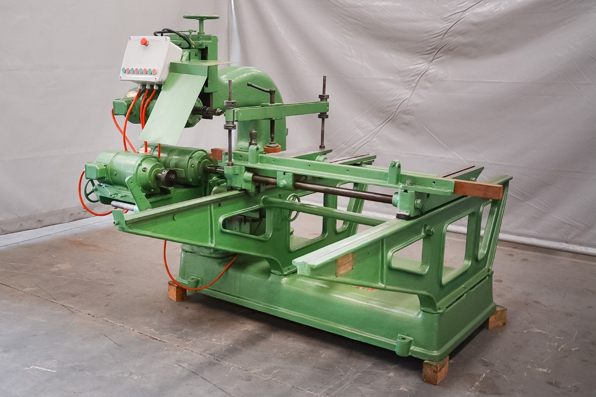 White Single End Tenoner (Fully serviced) (T42U) - Image 9