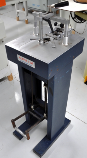 SOLD Alpha 1m Manual Underpinner (Fully Serviced) (O9U)