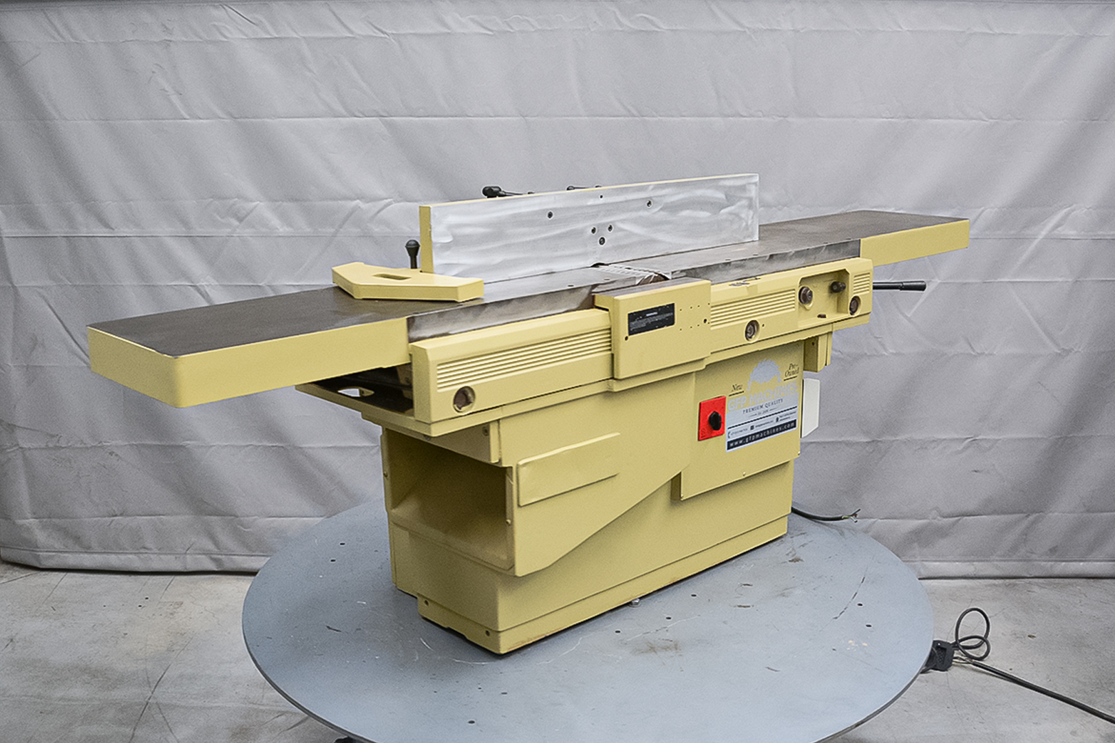 SCM Linvincible F4-L Surface Planer โ SCM (Fully Serviced)(SF69U) - Image 9