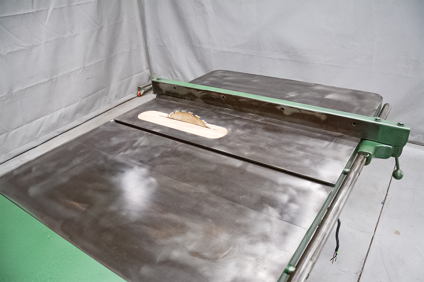 Wadkin 12AGS Table Saw โ England (Fully Serviced) - Image 10