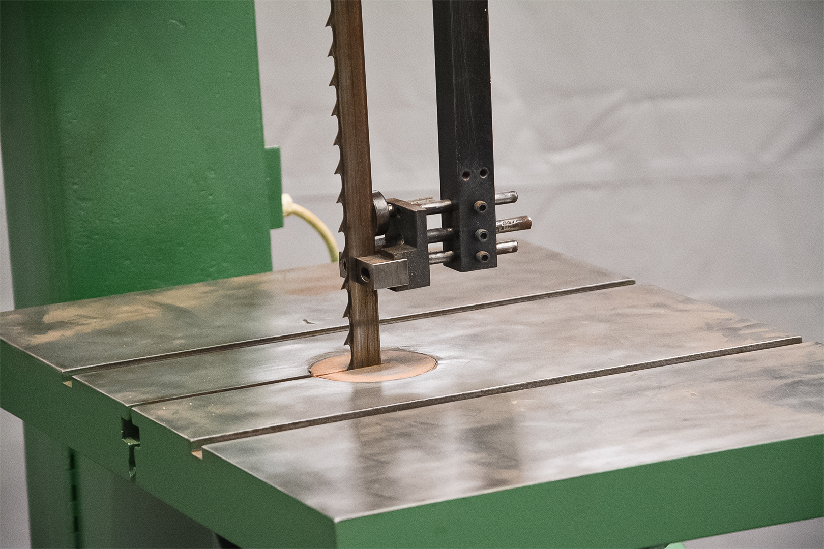 IWM Bandsaw (Fully Serviced) - Image 12