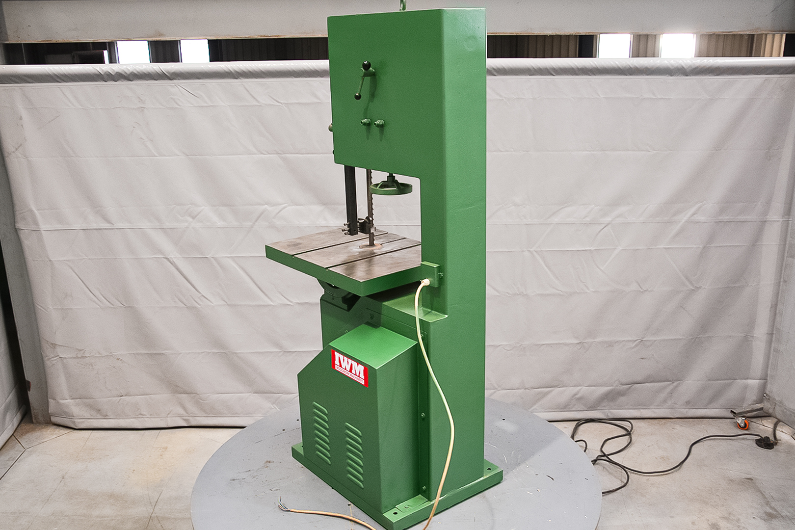IWM Bandsaw (Fully Serviced) - Image 2