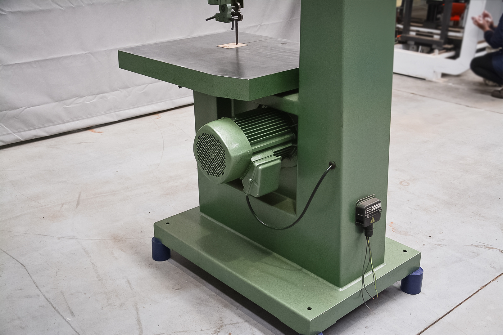 IWM MJ600 Band Saw (Sold Fully Serviced) - Image 11