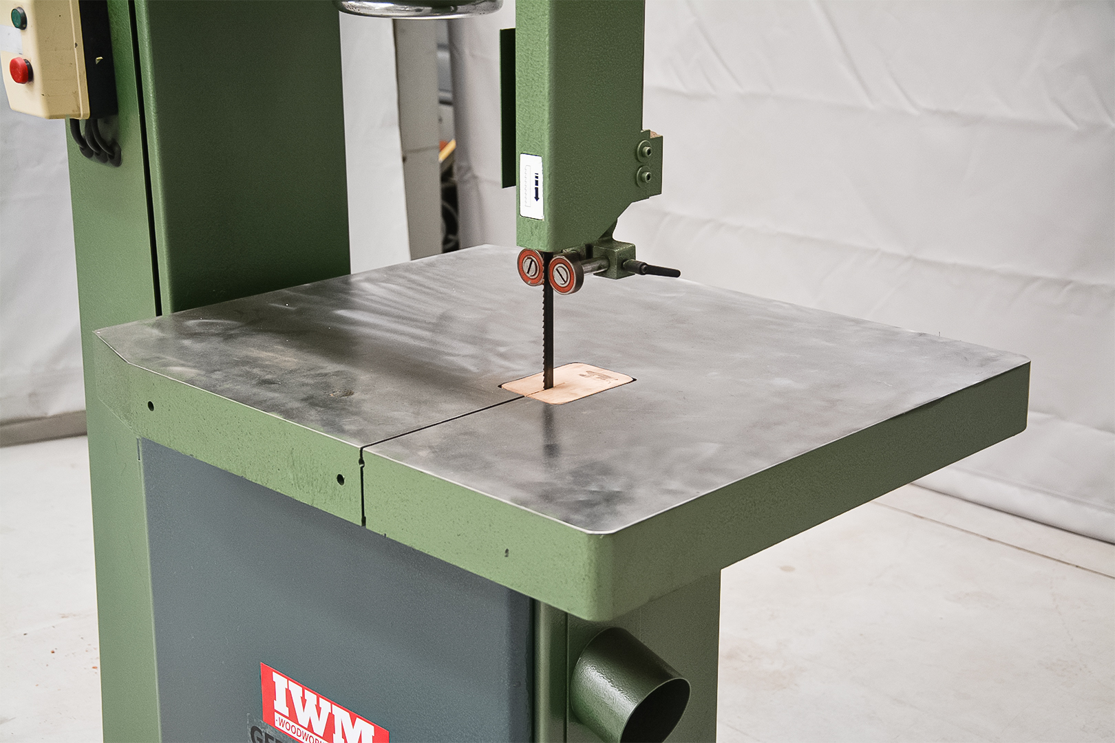 IWM MJ600 Band Saw (Sold Fully Serviced) - Image 5