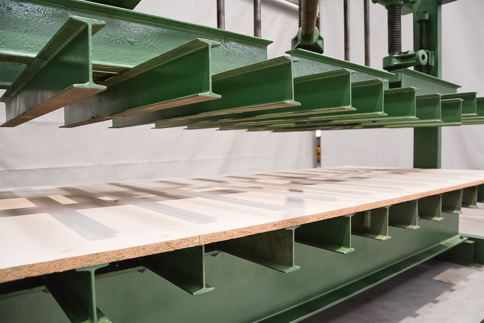 Manual Cold Press 2,2-meter x 1250 (Fully Serviced) - Image 14