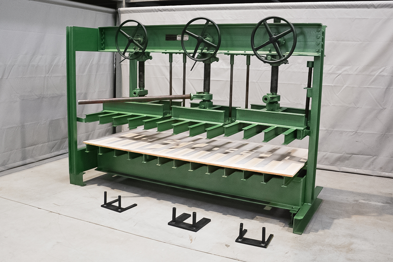Manual Cold Press 2,2-meter x 1250 (Fully Serviced) - Image 2