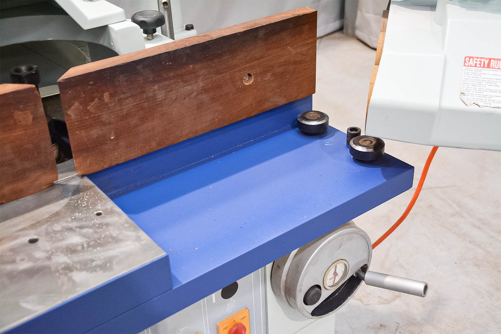 IWM SS-51 2 TS Sliding Table Spindle with Auto Feeder (Fully Serviced) - Image 17