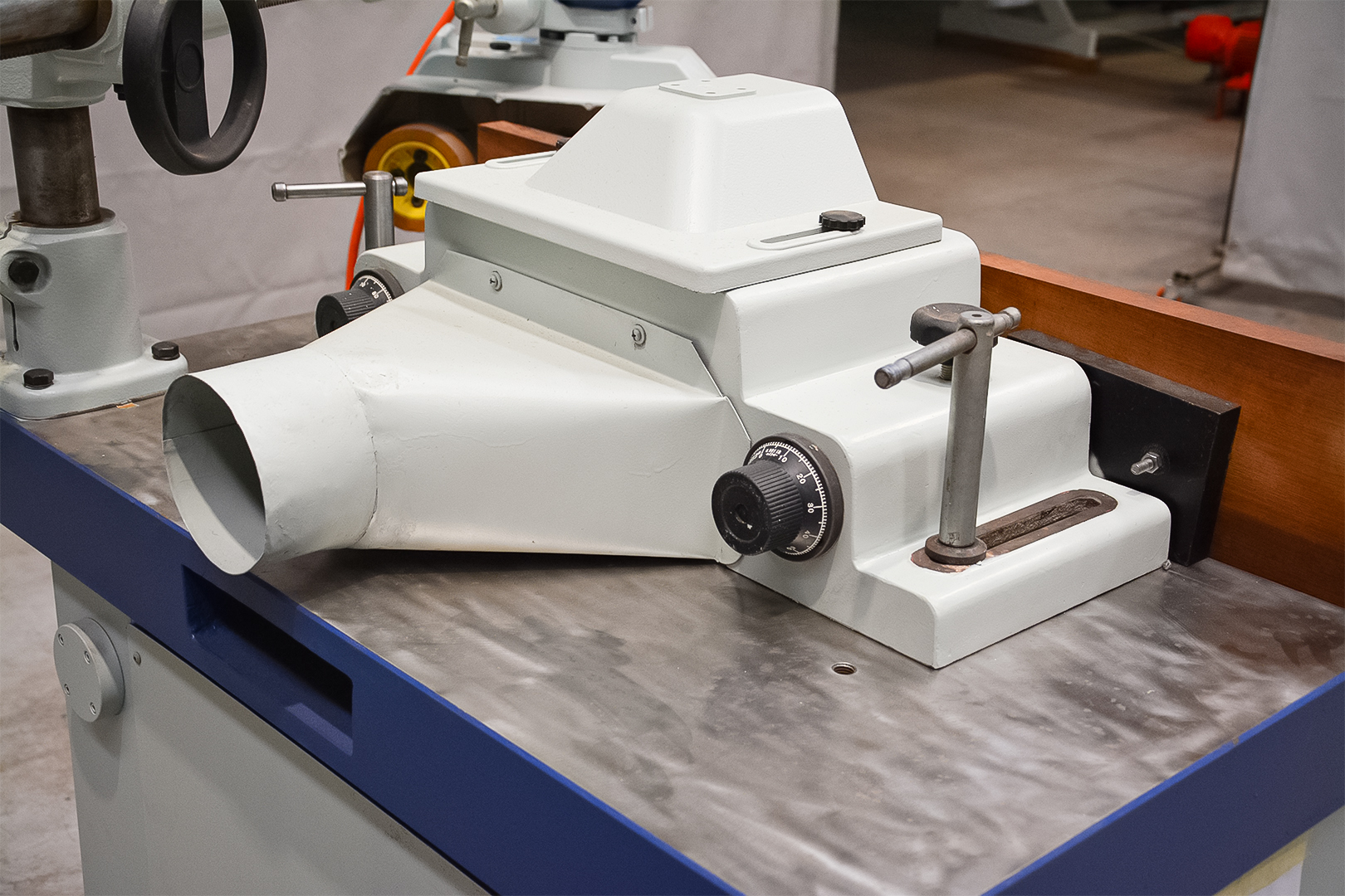 IWM SS-51 2 TS Sliding Table Spindle with Auto Feeder (Fully Serviced) - Image 8