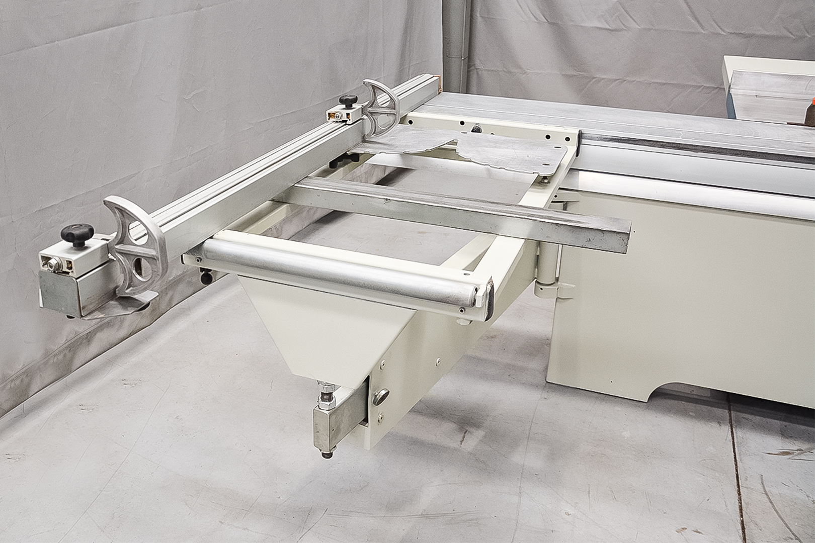 Easy Cut PS 450 3200 Sliding Table Panel Saw (Fully Serviced) - Image 16