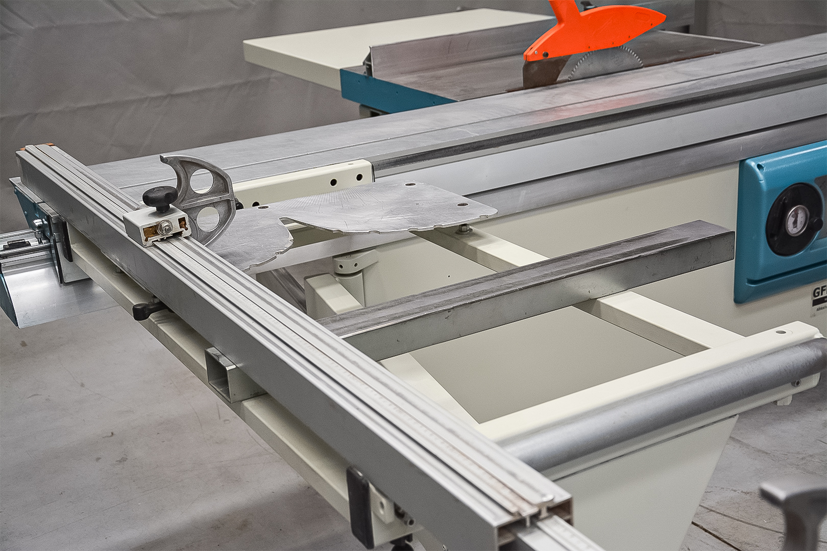 Easy Cut PS 450 3200 Sliding Table Panel Saw (Fully Serviced) - Image 19