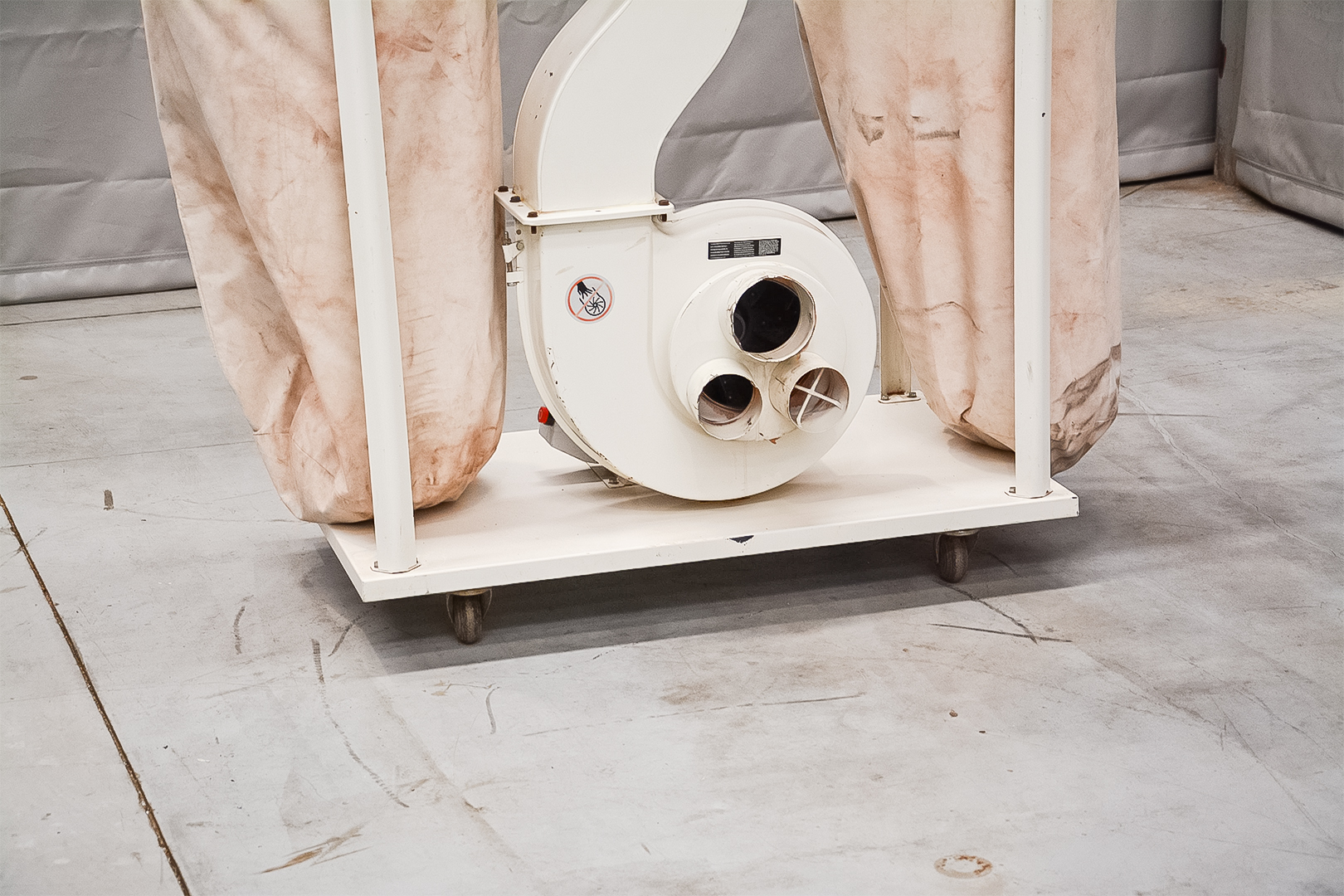 Holytek Double bag Dust Extractor - Image 3