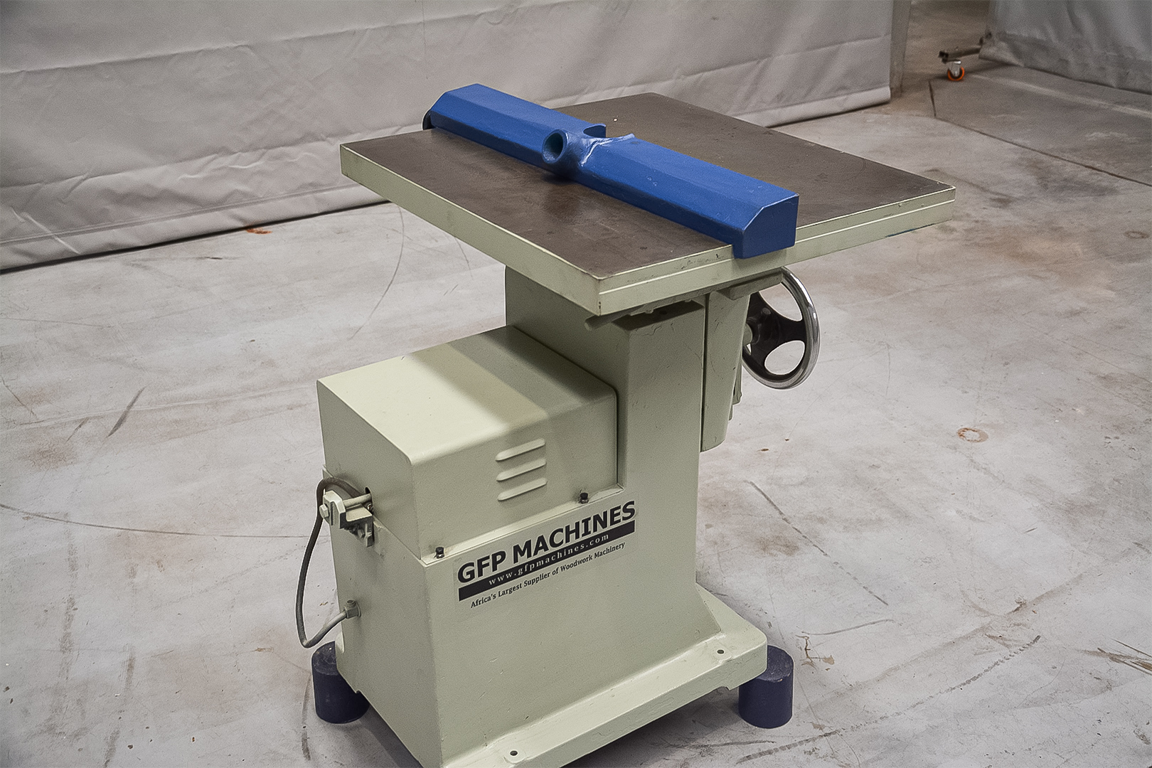 Tai Chan Table Routers (Fully Serviced) - Image 13