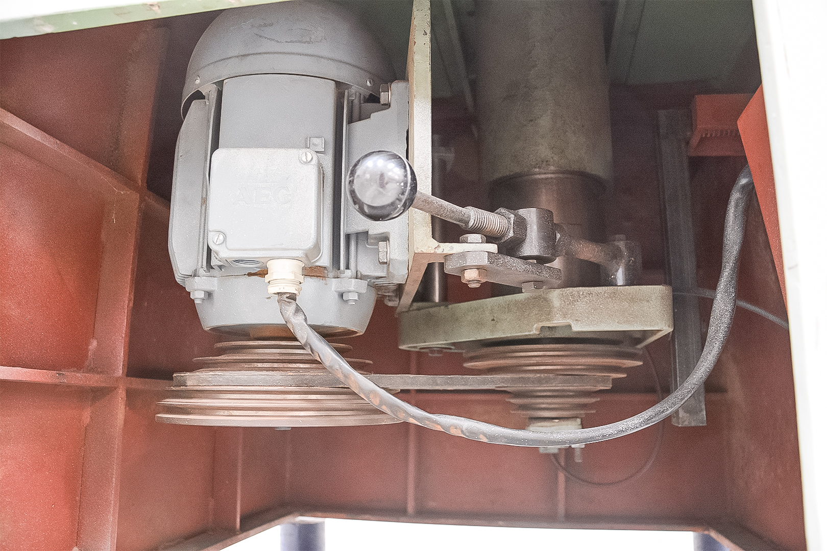 IWM Tx-1 Spindle Moulder (Fully Serviced) - Image 8