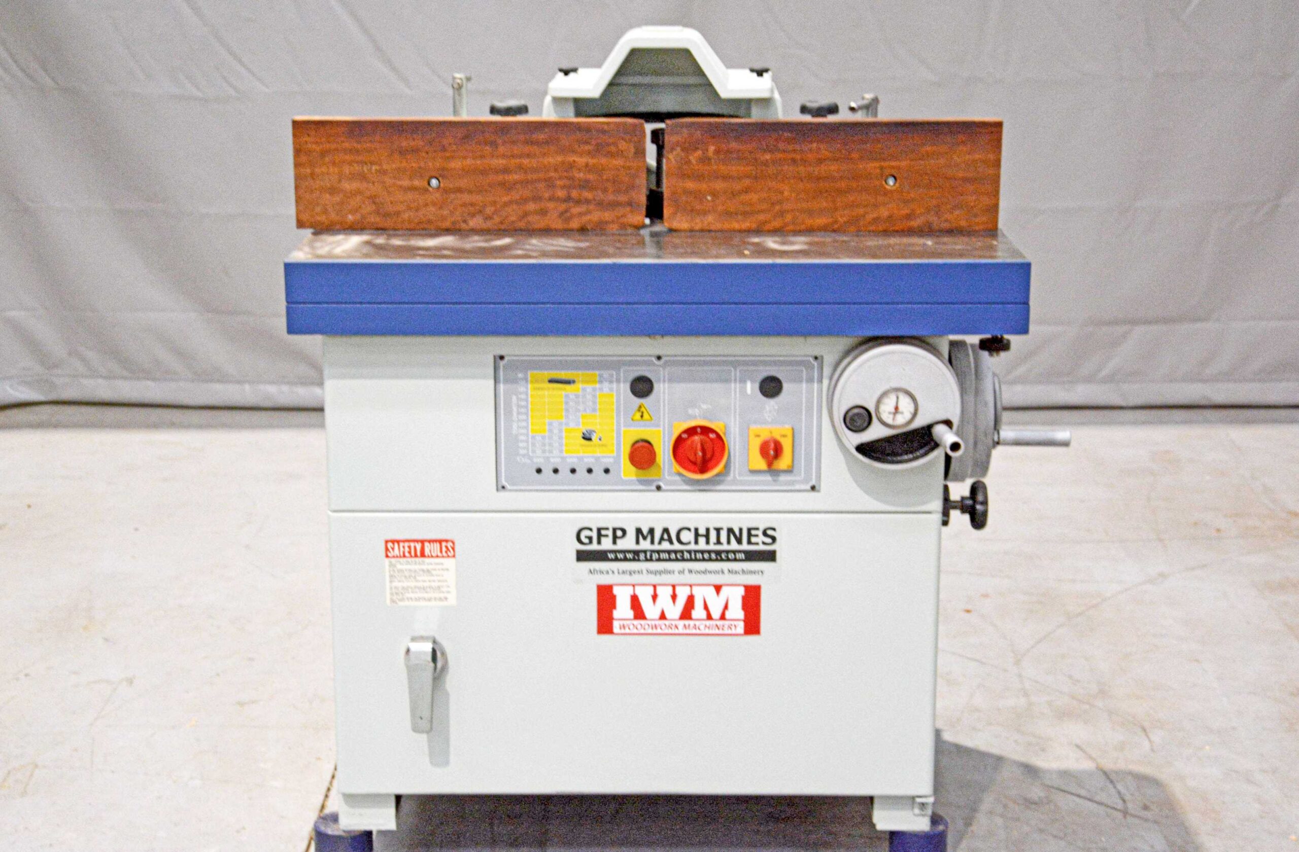 IWM Spindle with 3 Wheel Feeder