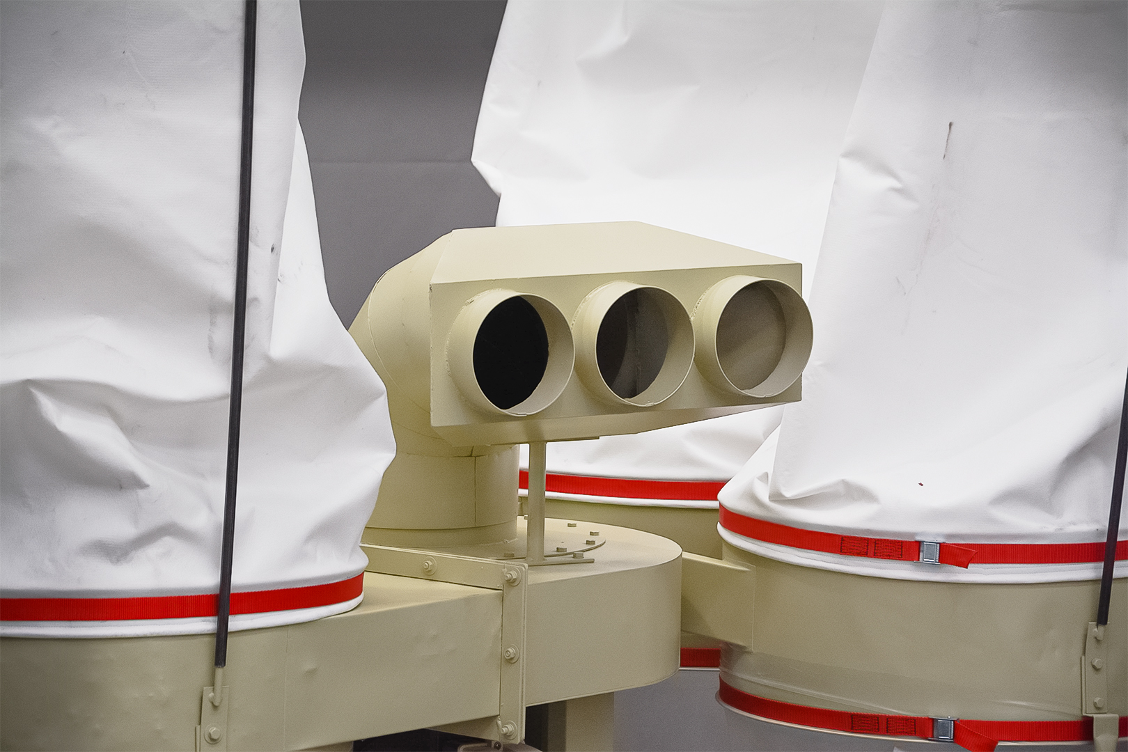 IWM Four Bag Dust Extractors (Serviced) - Image 2