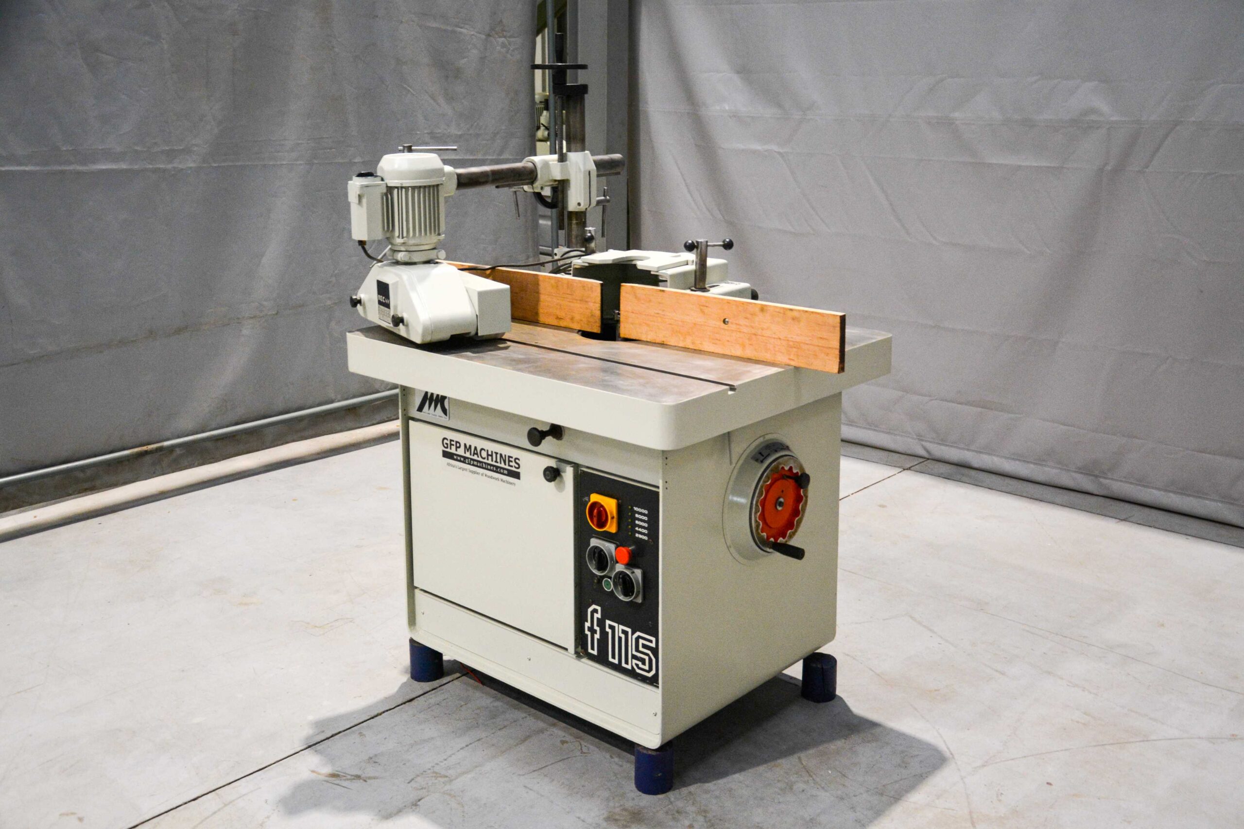 Casadei F115 Heavy-Duty Spindle Moulder with Auto Feeder โ Italy (Fully Serviced) - Image 24