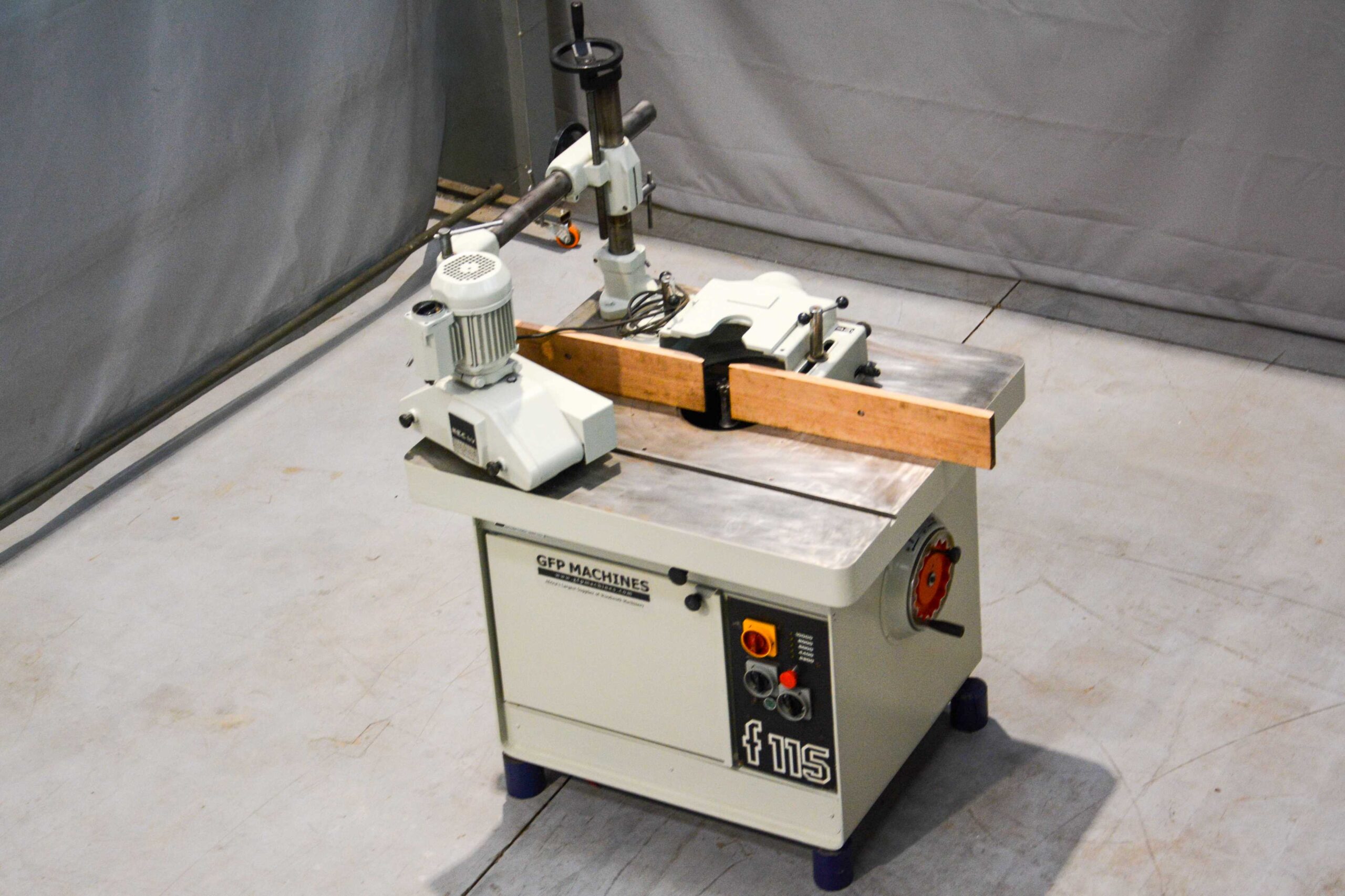 Casadei F115 Heavy-Duty Spindle Moulder with Auto Feeder โ Italy (Fully Serviced) - Image 26