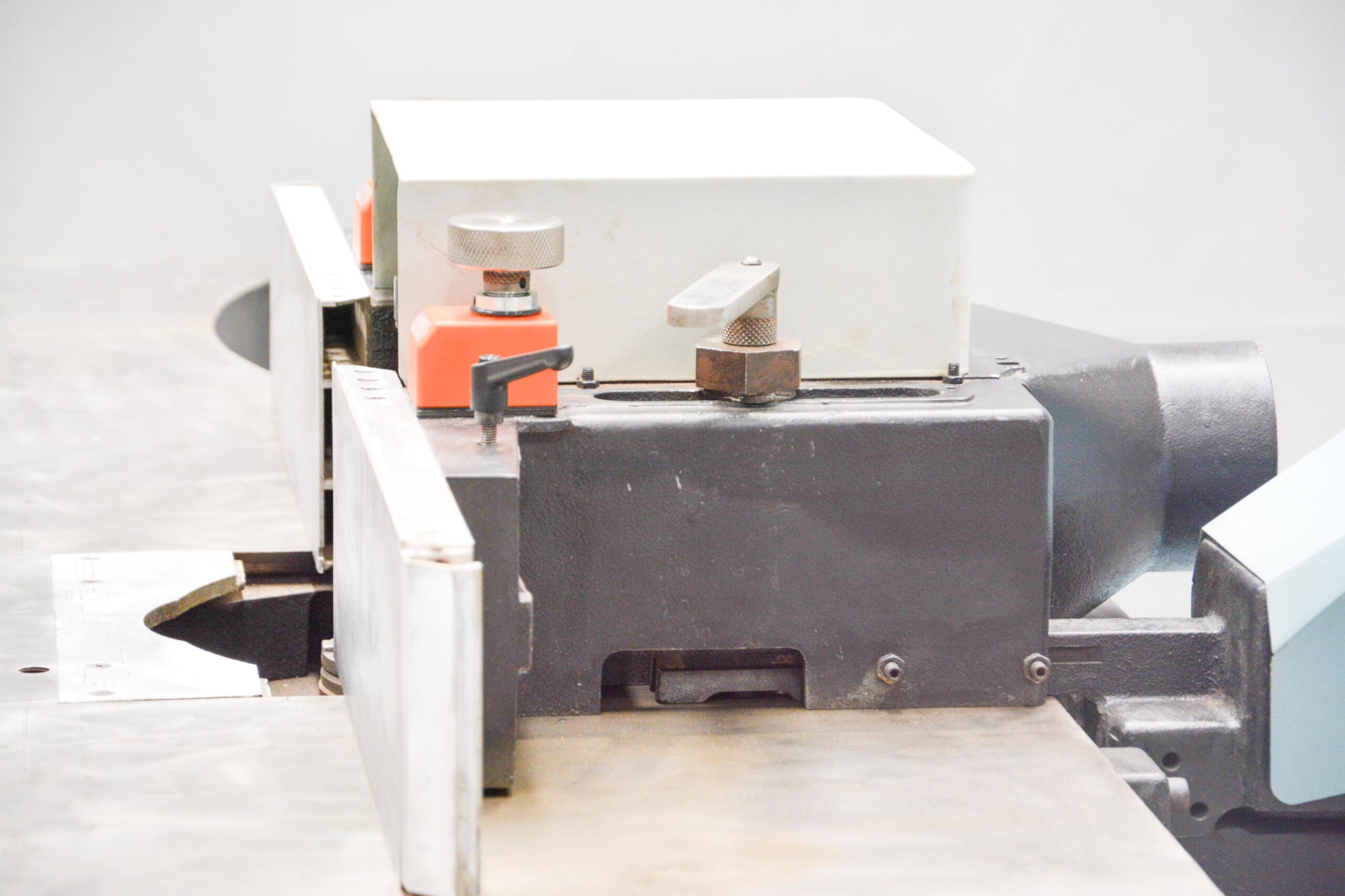 Paoloni Tx 160 Spindle with Automatic Features โ Italy (Fully Serviced) - Image 20
