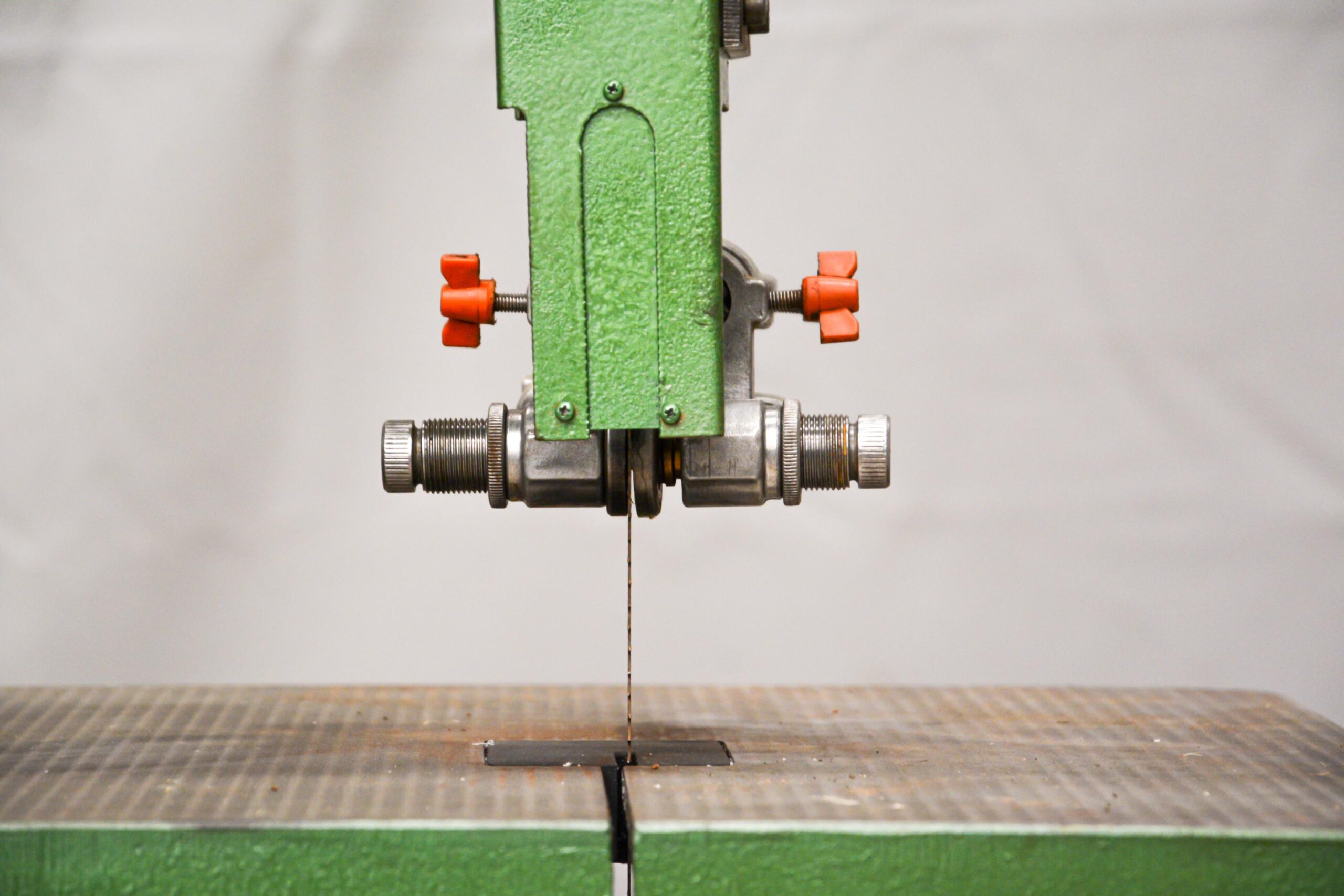 IWM Bandsaw โ (Fully Serviced) - Image 10