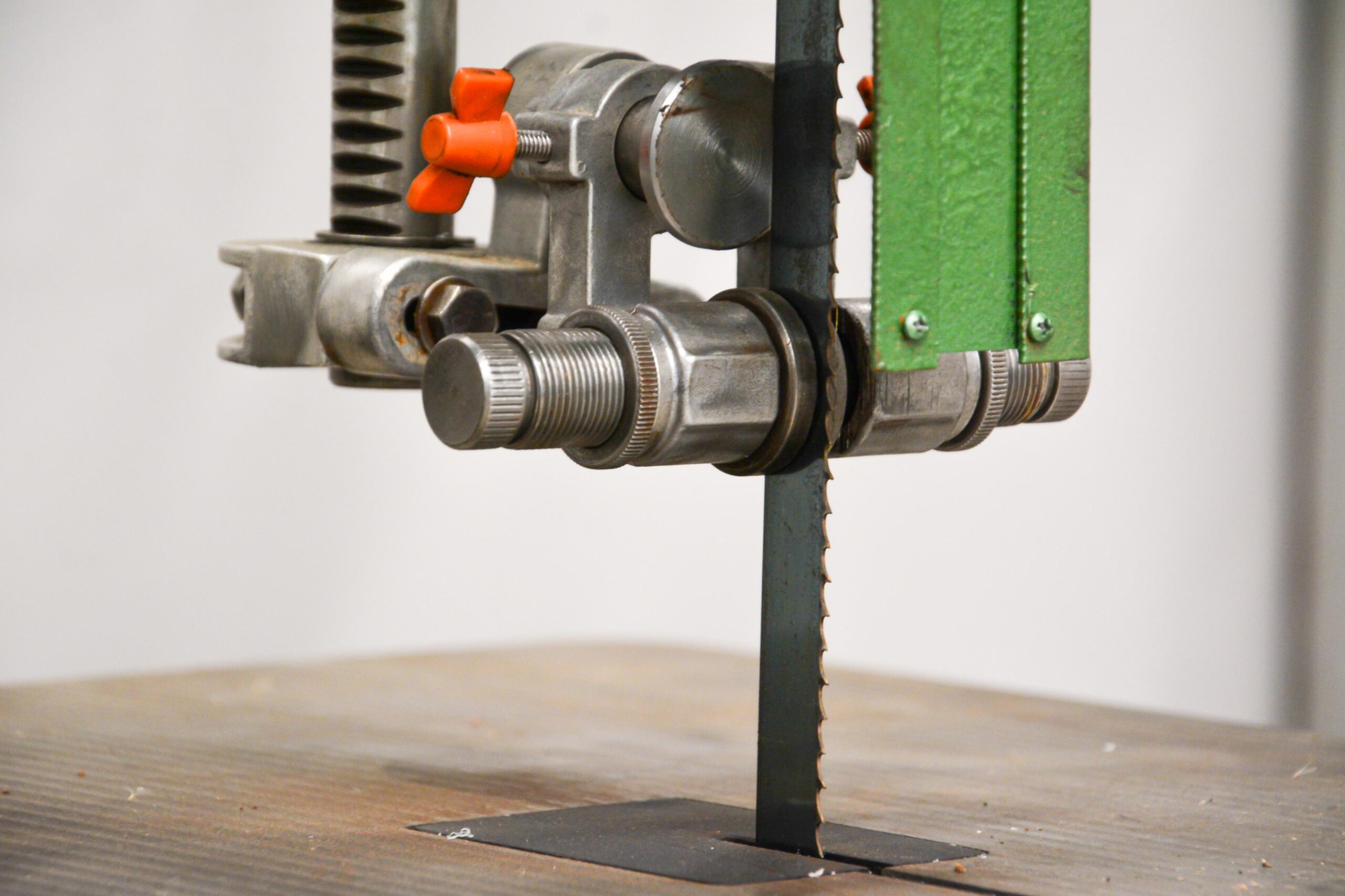 IWM Bandsaw โ (Fully Serviced) - Image 14