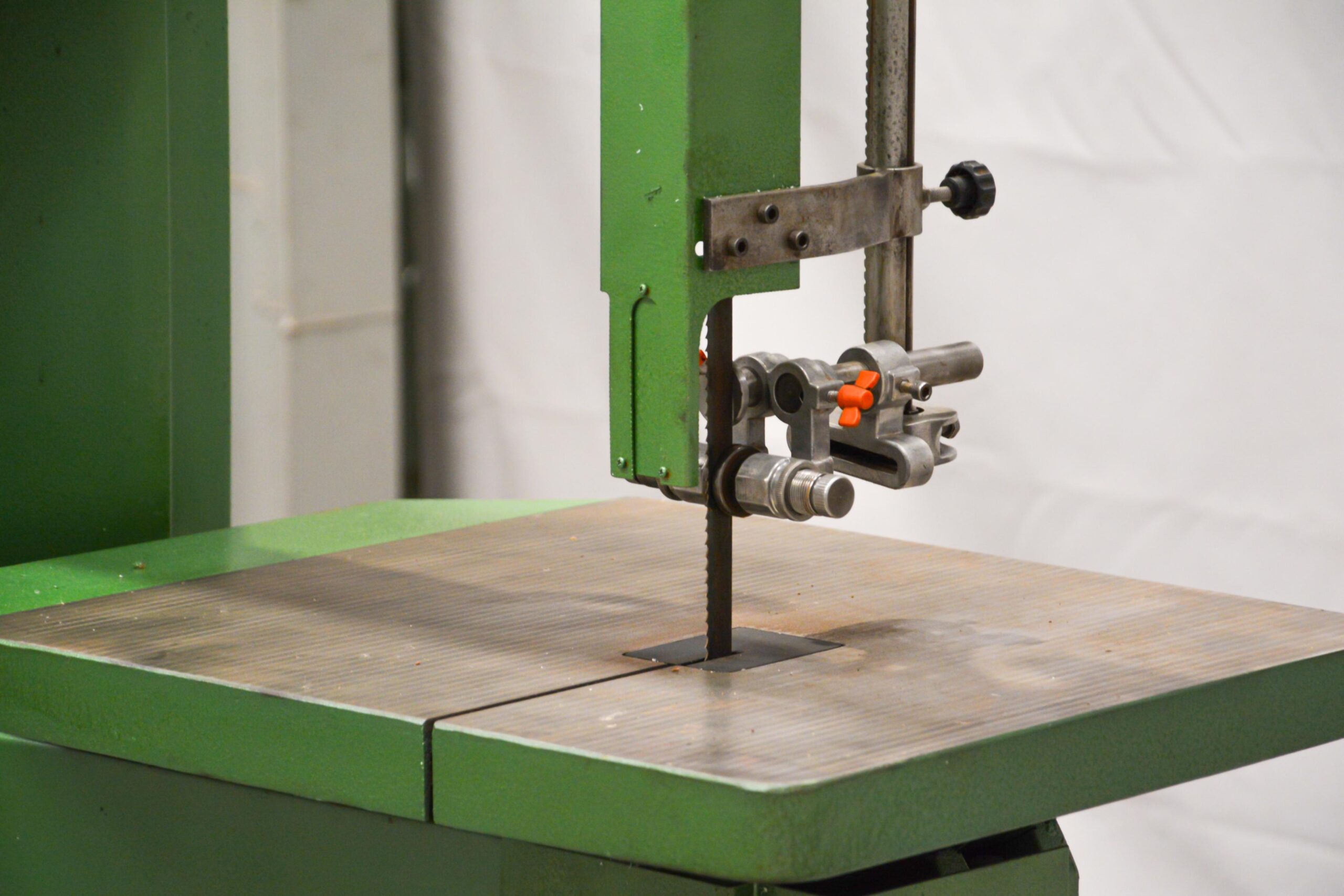 IWM Bandsaw โ (Fully Serviced) - Image 11