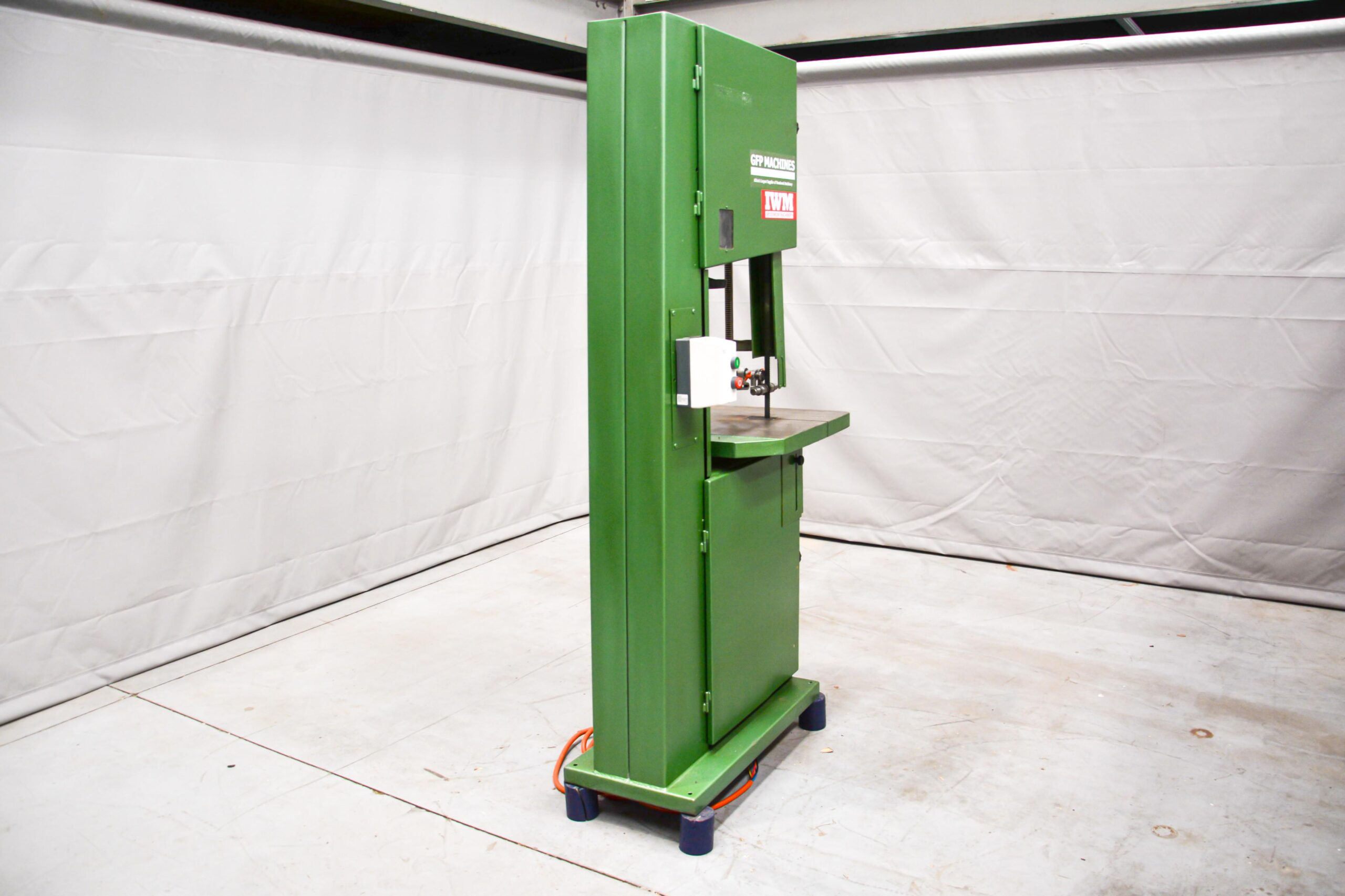 IWM Bandsaw โ (Fully Serviced) - Image 3
