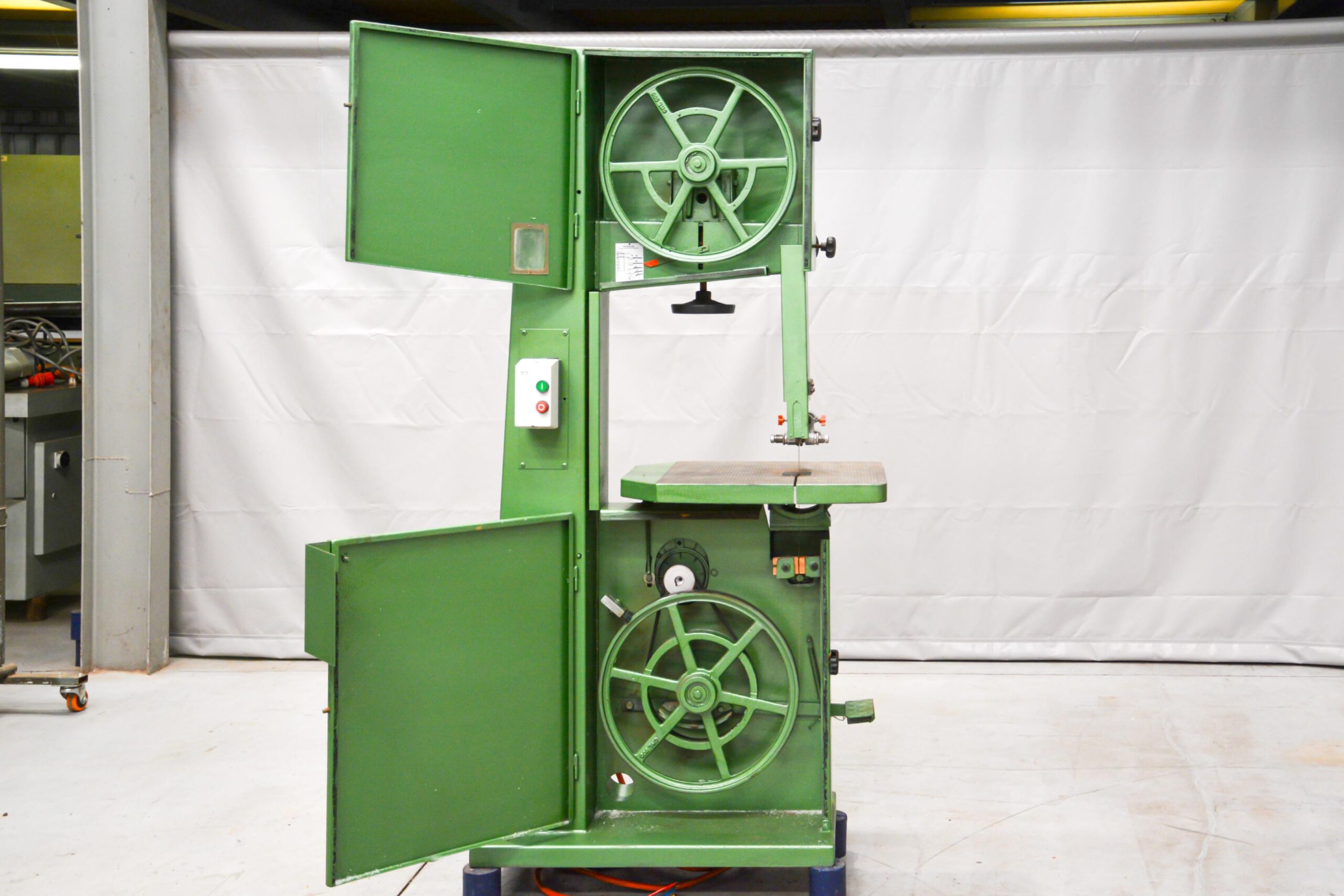 IWM Bandsaw โ (Fully Serviced) - Image 20