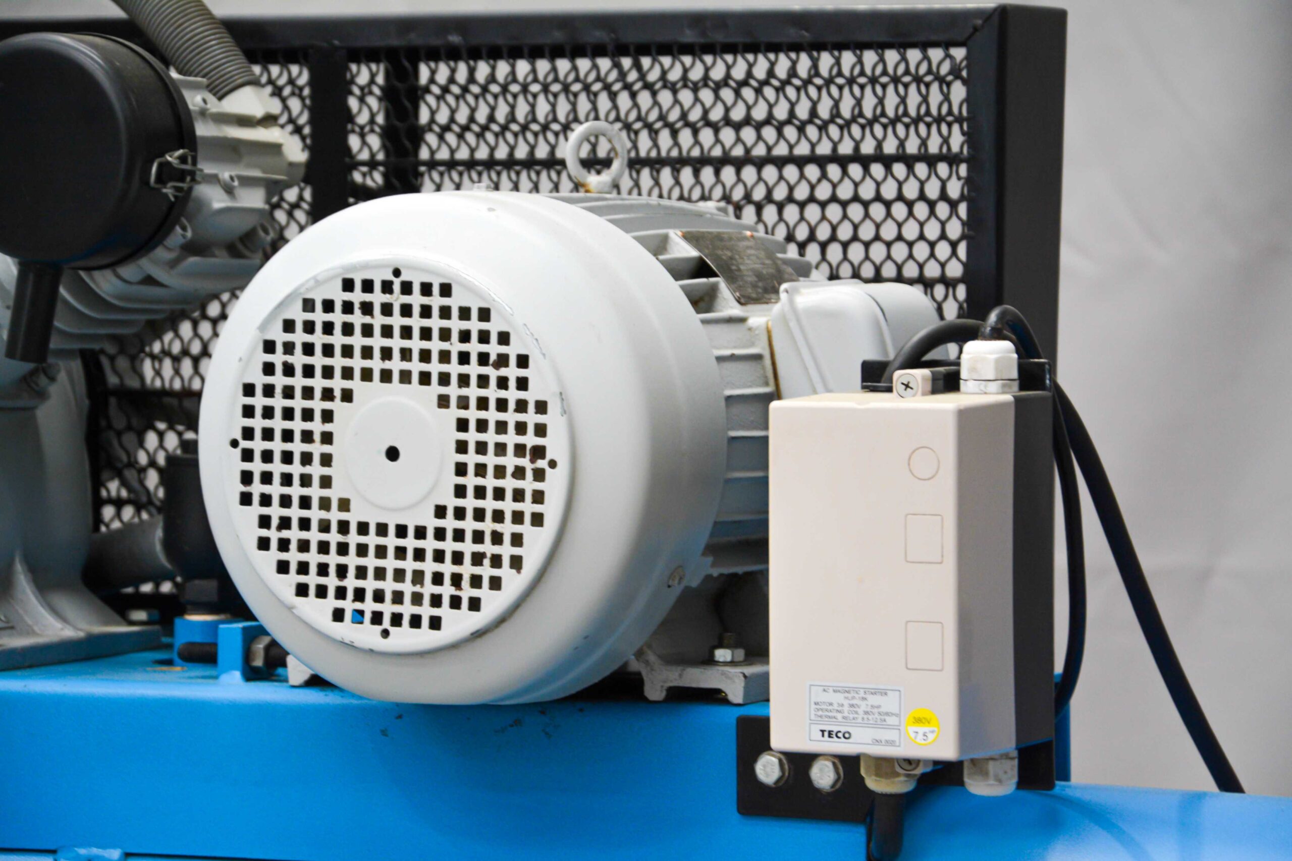 Airstream Air Compressor (Fully Serviced) - Image 17