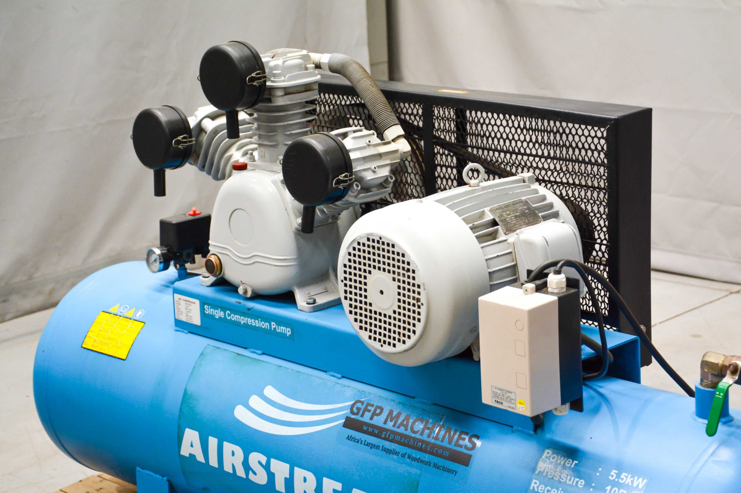Airstream Air Compressor (Fully Serviced) - Image 15