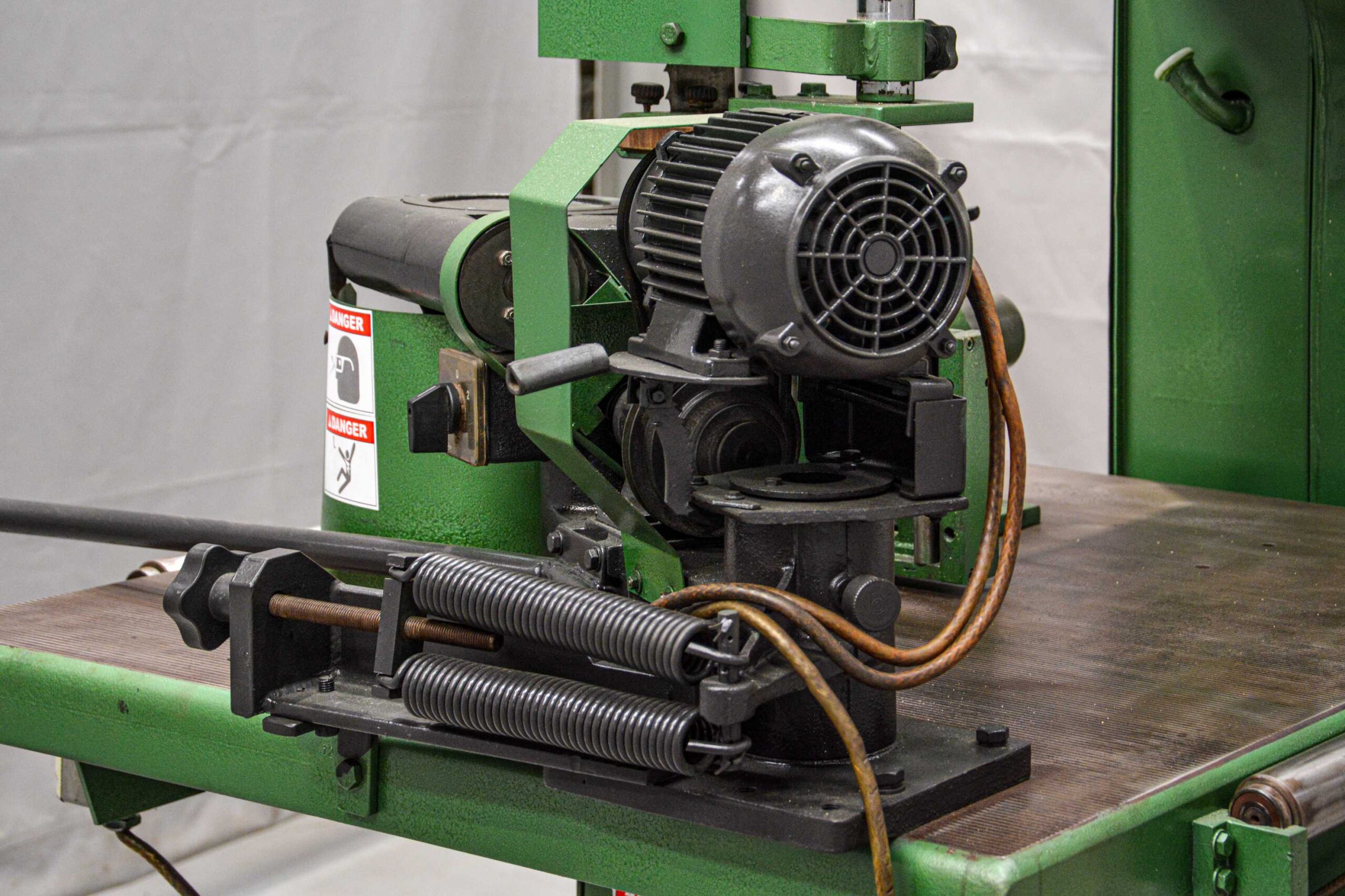 Forestor Band Resaw โ England (Fully Serviced) - Image 12