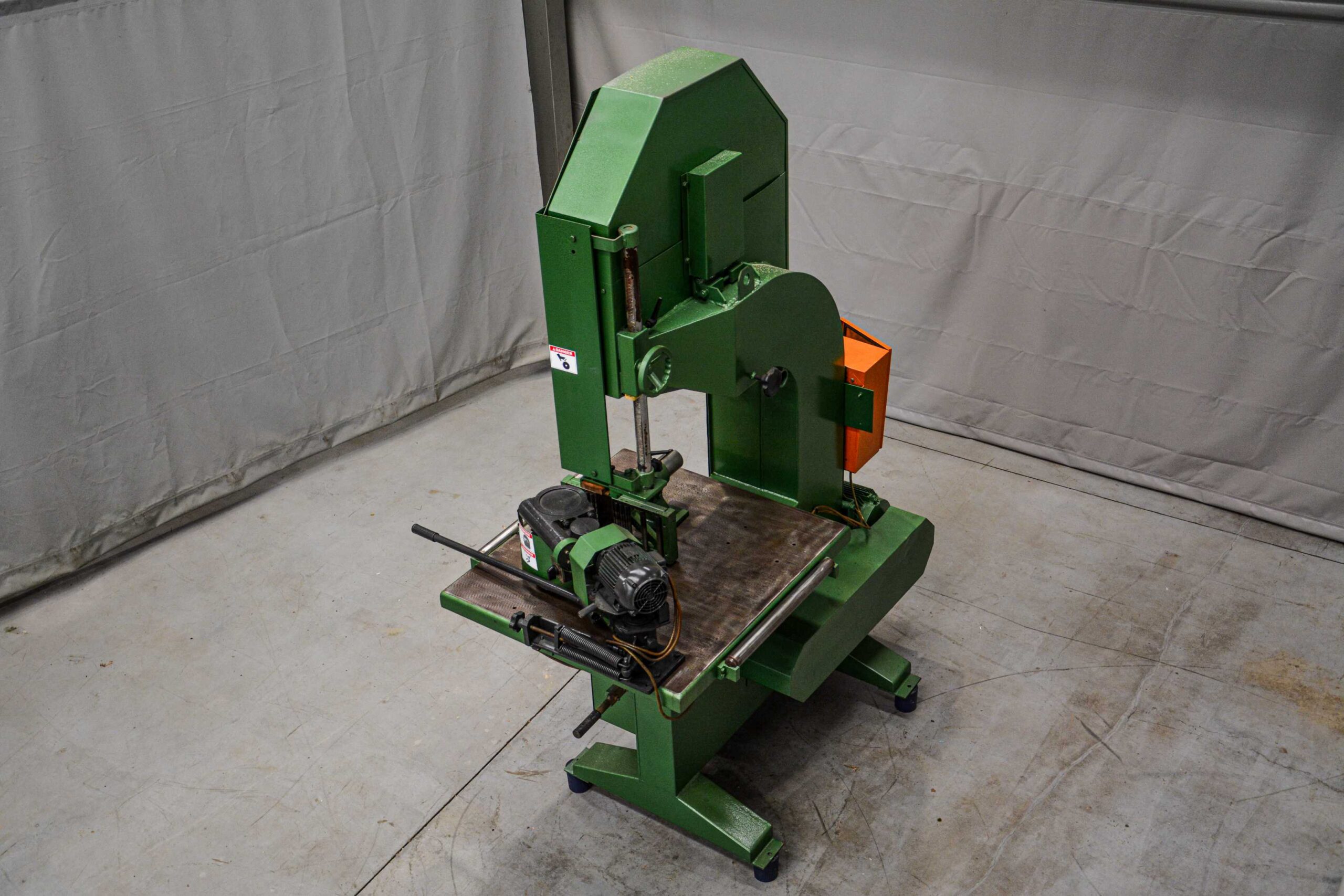 Forestor Band Resaw โ England (Fully Serviced) - Image 36