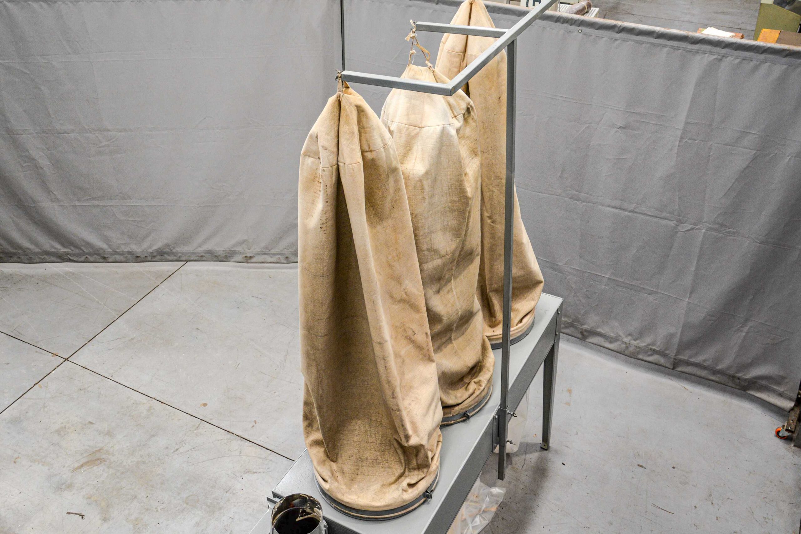 IWM 3 Bag Heavy Duty Dust Extractor (Fully Serviced) - Image 23