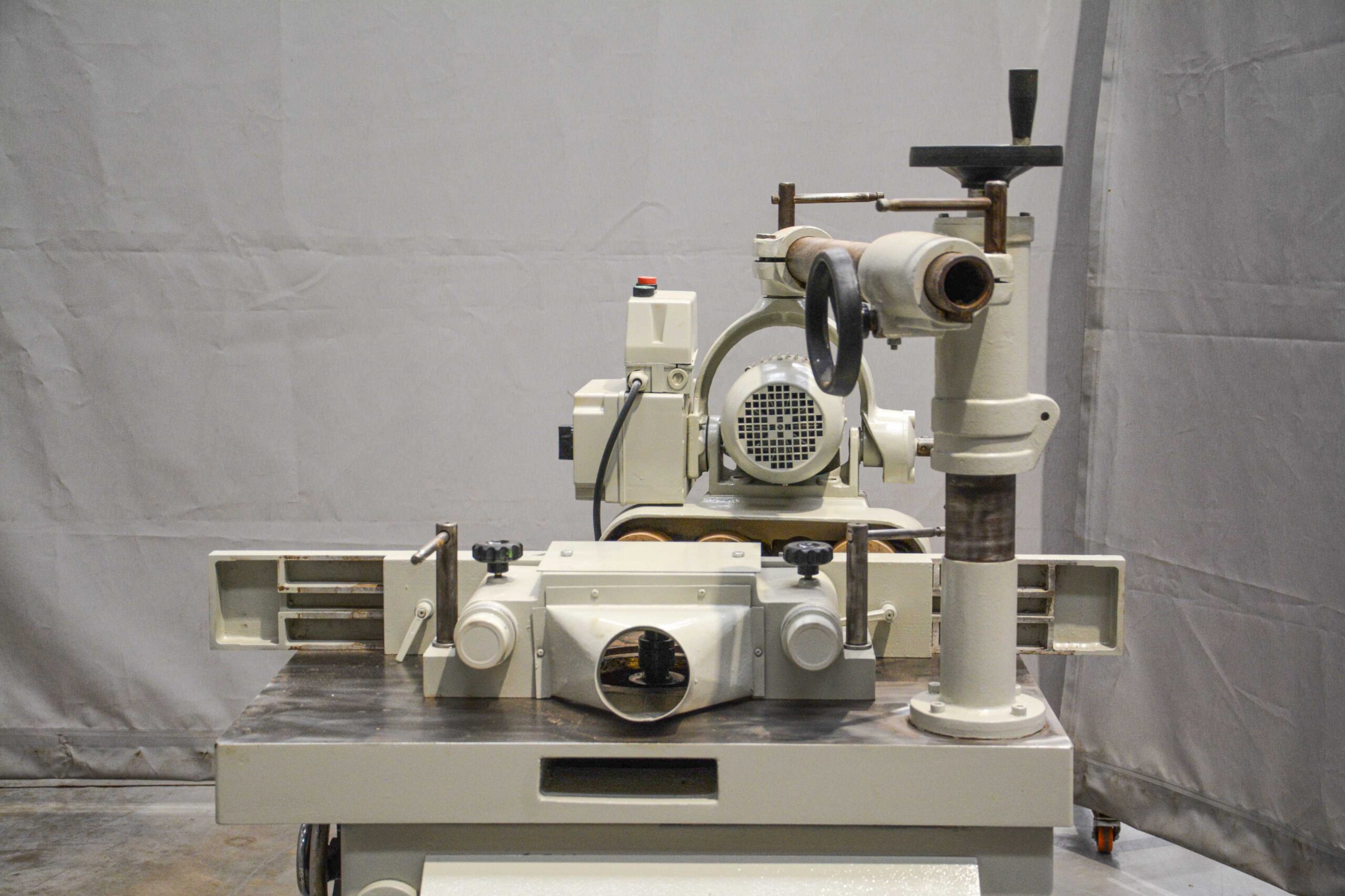 Machine Shop Spindle Moulder with 3-Wheel Feeder (Fully Serviced) - Image 11