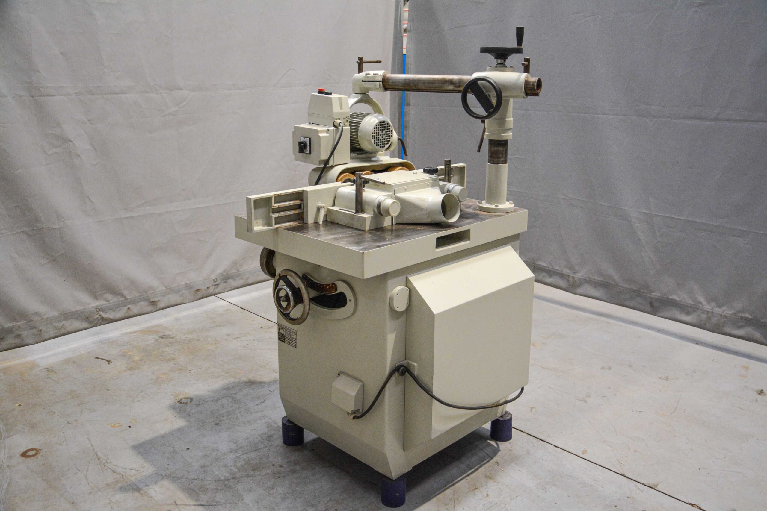 Machine Shop Spindle Moulder with 3-Wheel Feeder (Fully Serviced) - Image 10