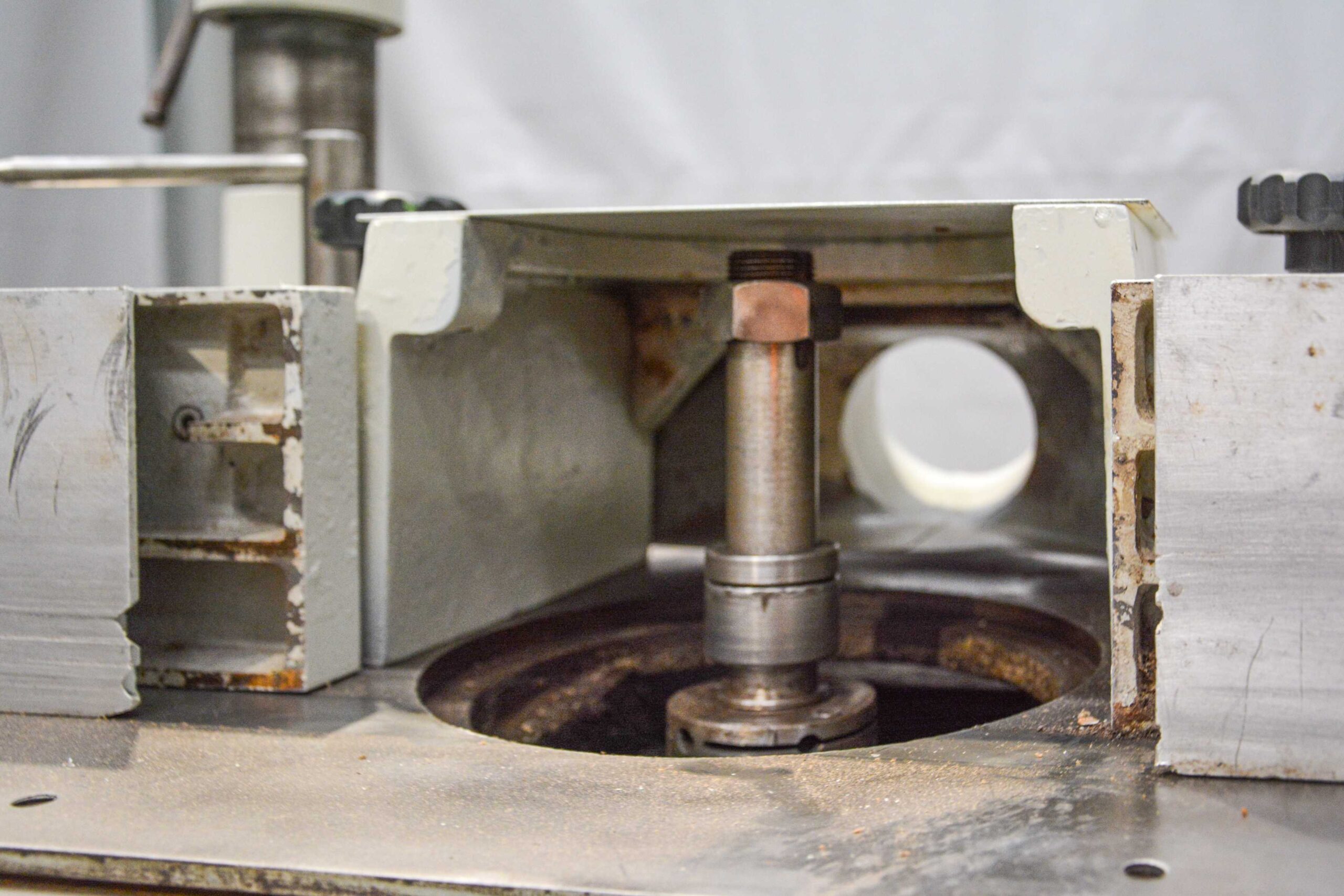 Machine Shop Spindle Moulder with 3-Wheel Feeder (Fully Serviced) - Image 2