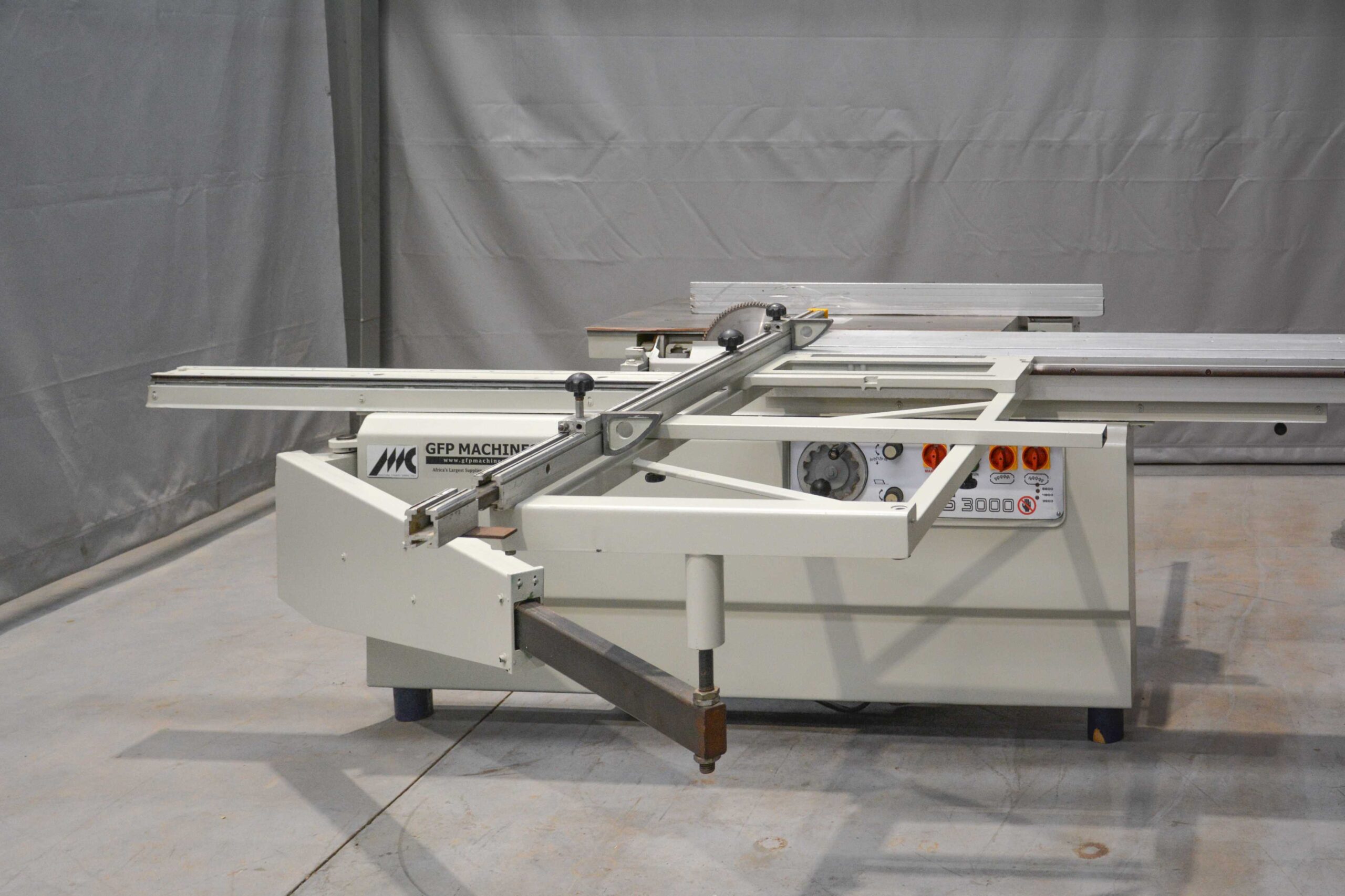 Casadei KS 3000 Sliding Table Panel Saw โ Italy (Fully Serviced) - Image 16