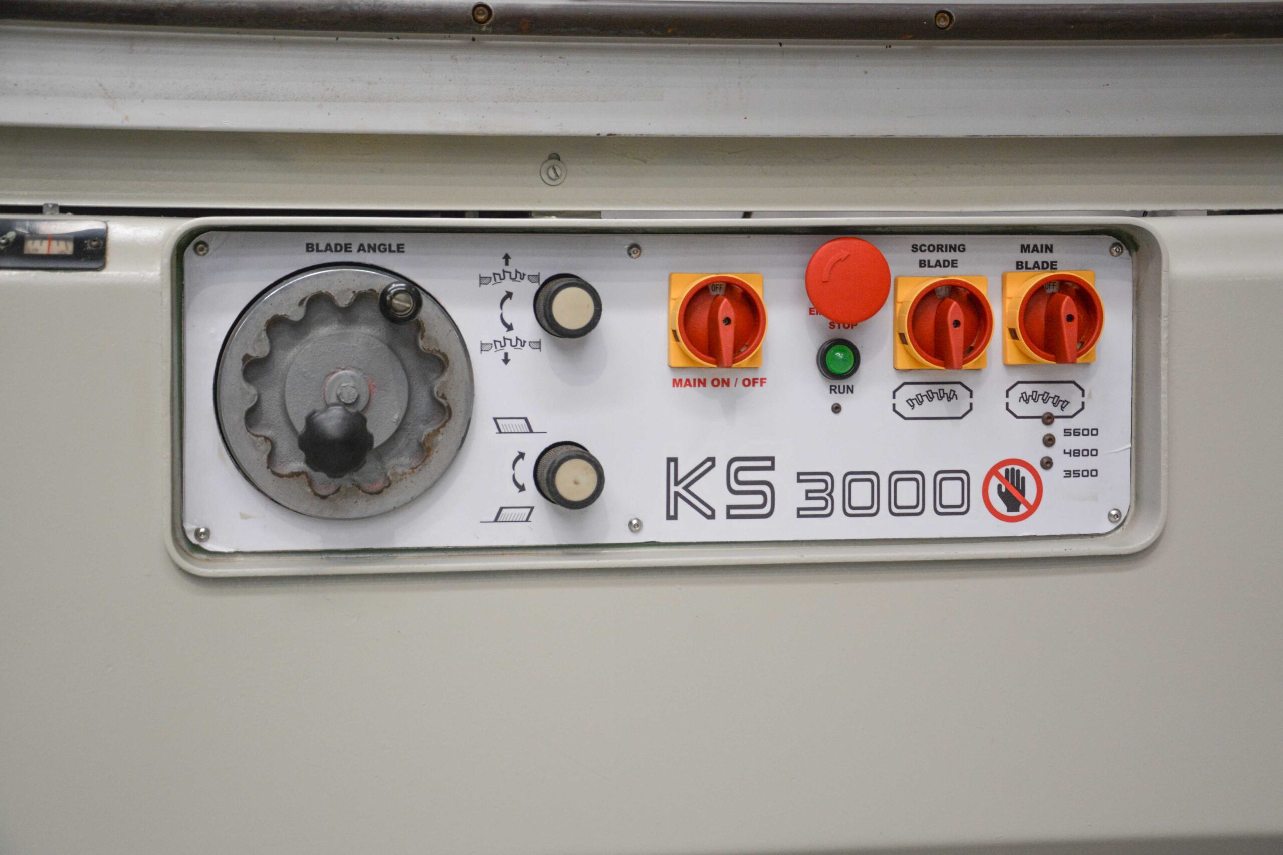 Casadei KS 3000 Sliding Table Panel Saw โ Italy (Fully Serviced) - Image 32