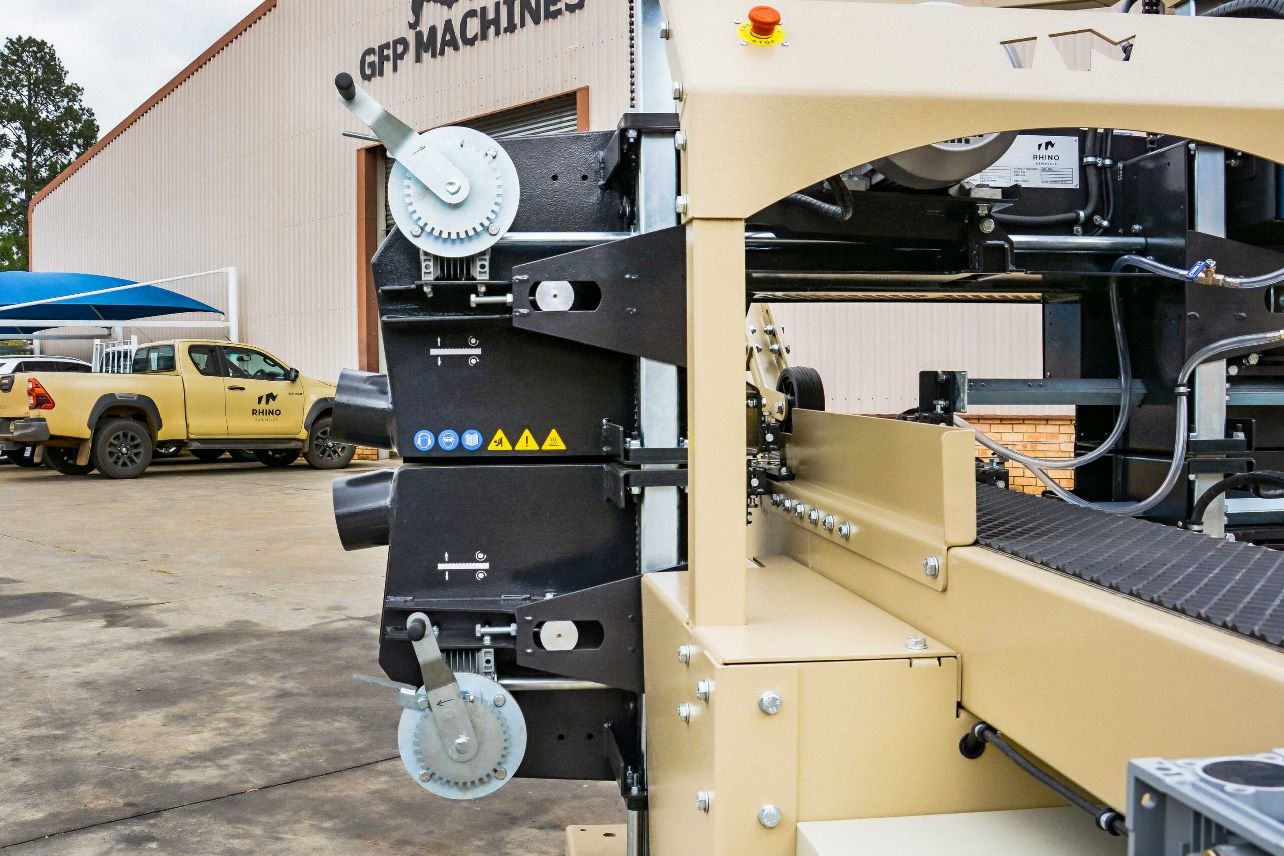 Rhino Twin Head Resaw with Automatic Conveyor Feed (New) - Image 8